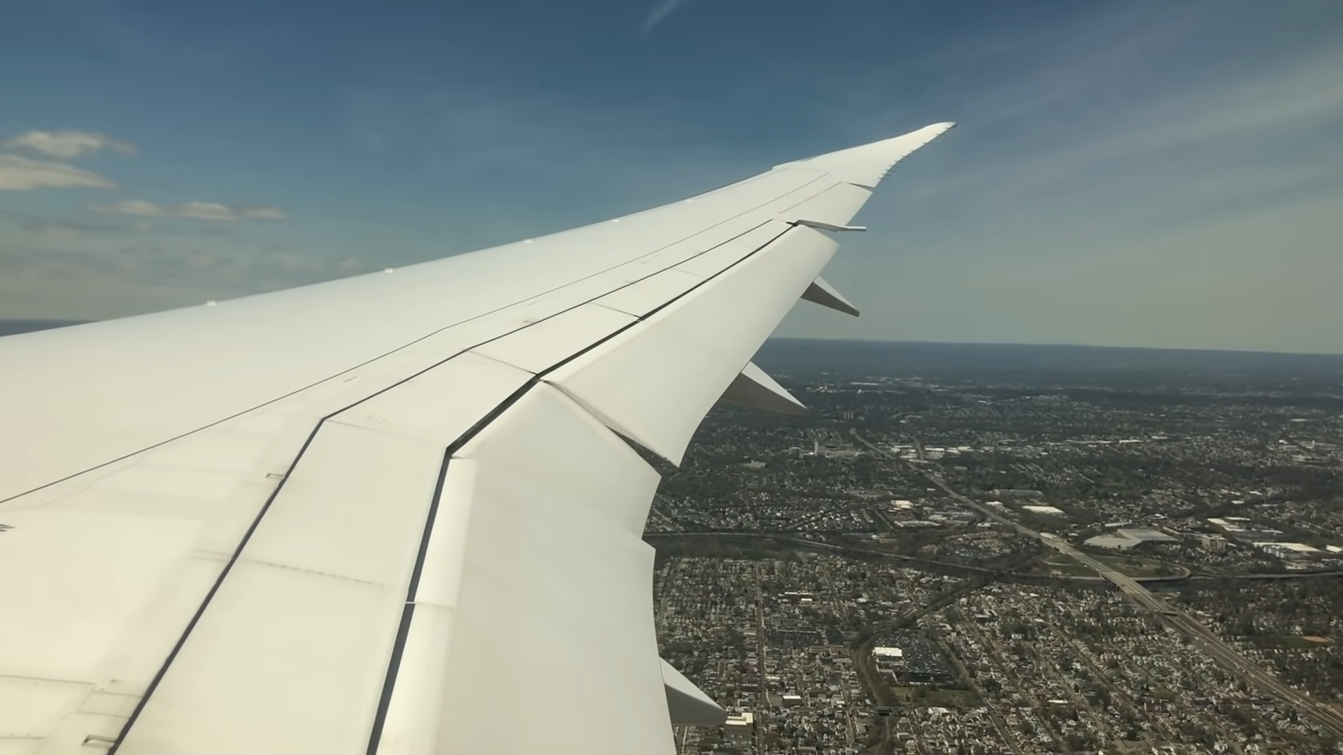 Cubanos que viajan en Aeroméxico se les quita el pasaporte para que no escapen durante la escala del vuelo con destino a Managua