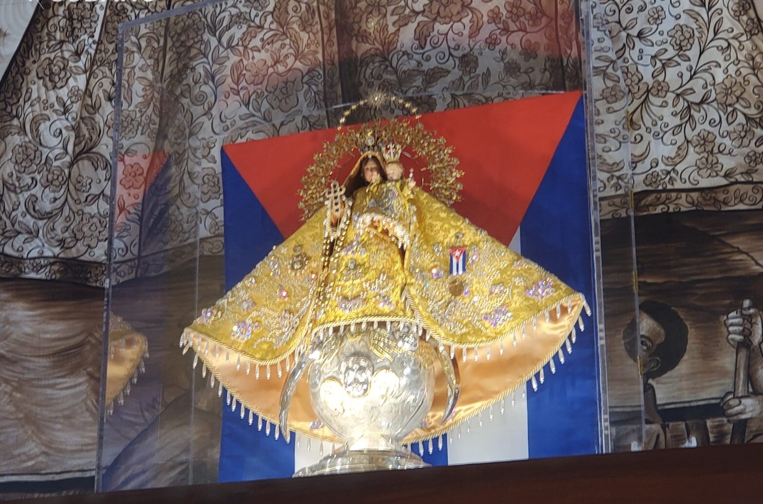 Milanés comparte conmovedor mensaje en el día de la Virgen de la Caridad